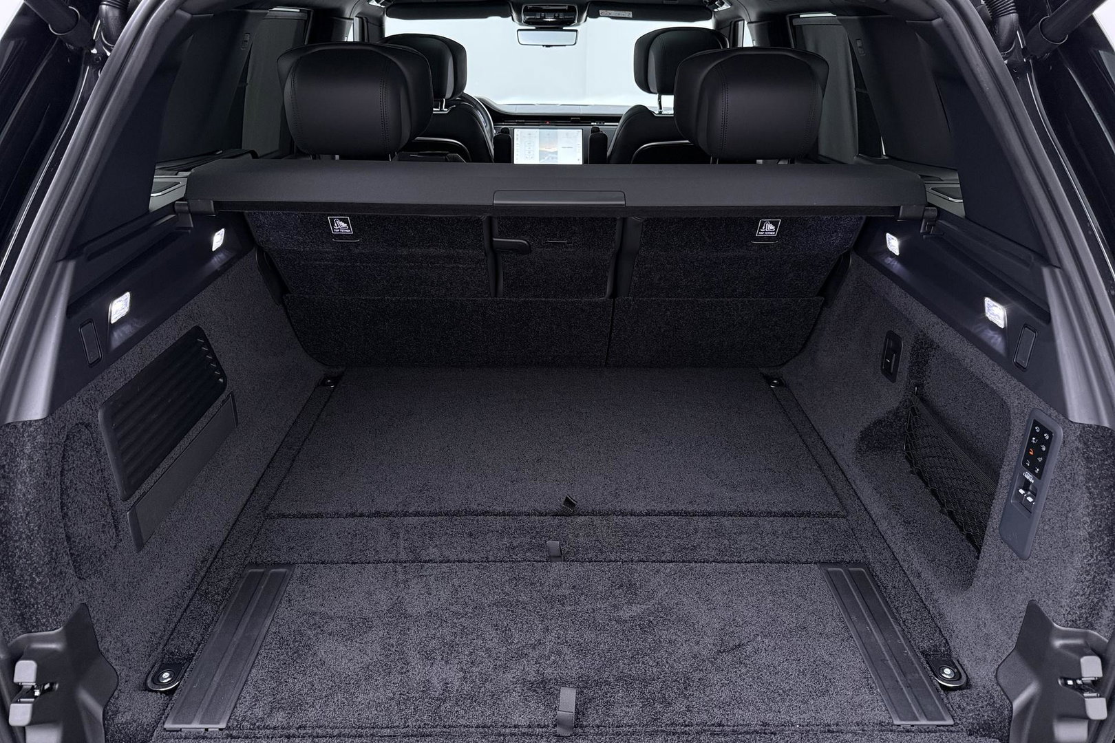 Land Rover Range Rover 3.0 P550e Autobiography | 23 Inch | Meridian Signature | Shadow Exterior Pack | Panoramadak | Towing Pack