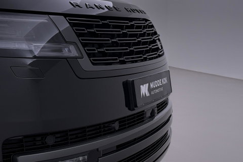 Land Rover Range Rover 3.0 P550e Autobiography | 23 Inch | Meridian Signature | Shadow Exterior Pack | Panoramadak | Towing Pack