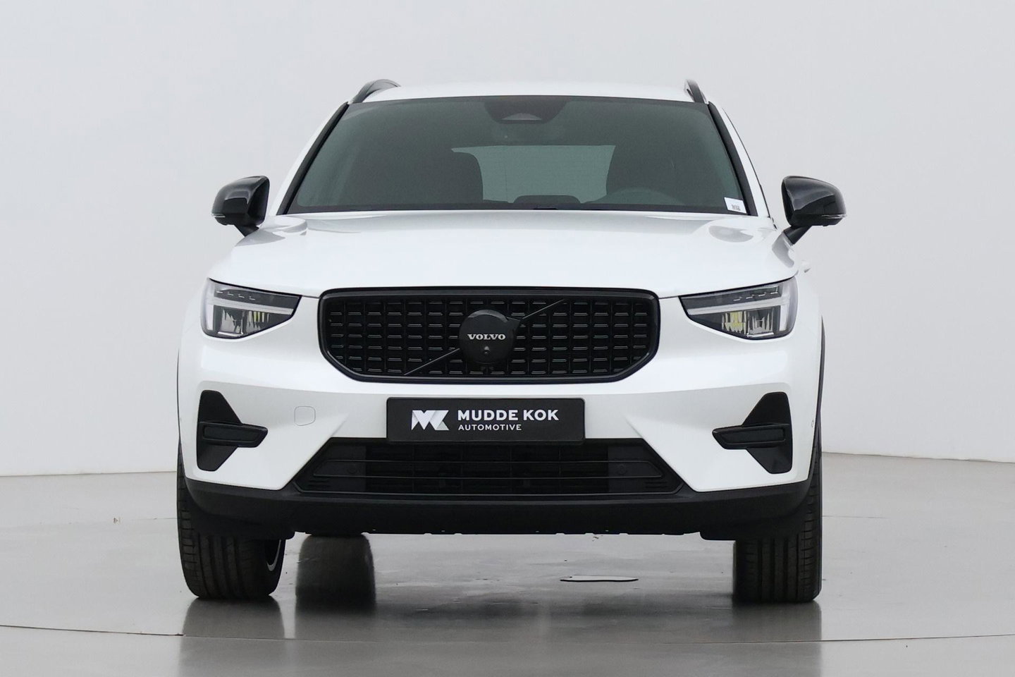 Volvo XC40 B3 Plus Black Edition | Harman/Kardon | BLIS | 360° Camera | Pilot Assist | Stoel+Stuurverwarming | Memory | ACC | 20 Inch