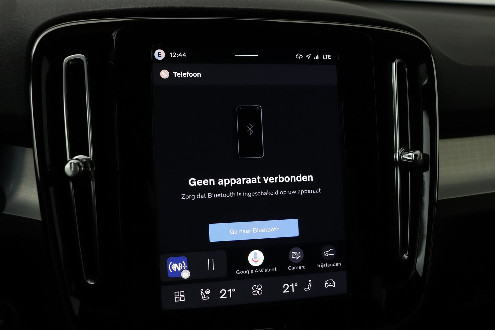 Volvo XC40 B3 Plus Black Edition | Harman/Kardon | BLIS | 360° Camera | Pilot Assist | Stoel+Stuurverwarming | Memory | ACC | 20 Inch