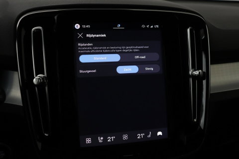 Volvo XC40 B3 Plus Black Edition | Harman/Kardon | BLIS | 360° Camera | Pilot Assist | Stoel+Stuurverwarming | Memory | ACC | 20 Inch