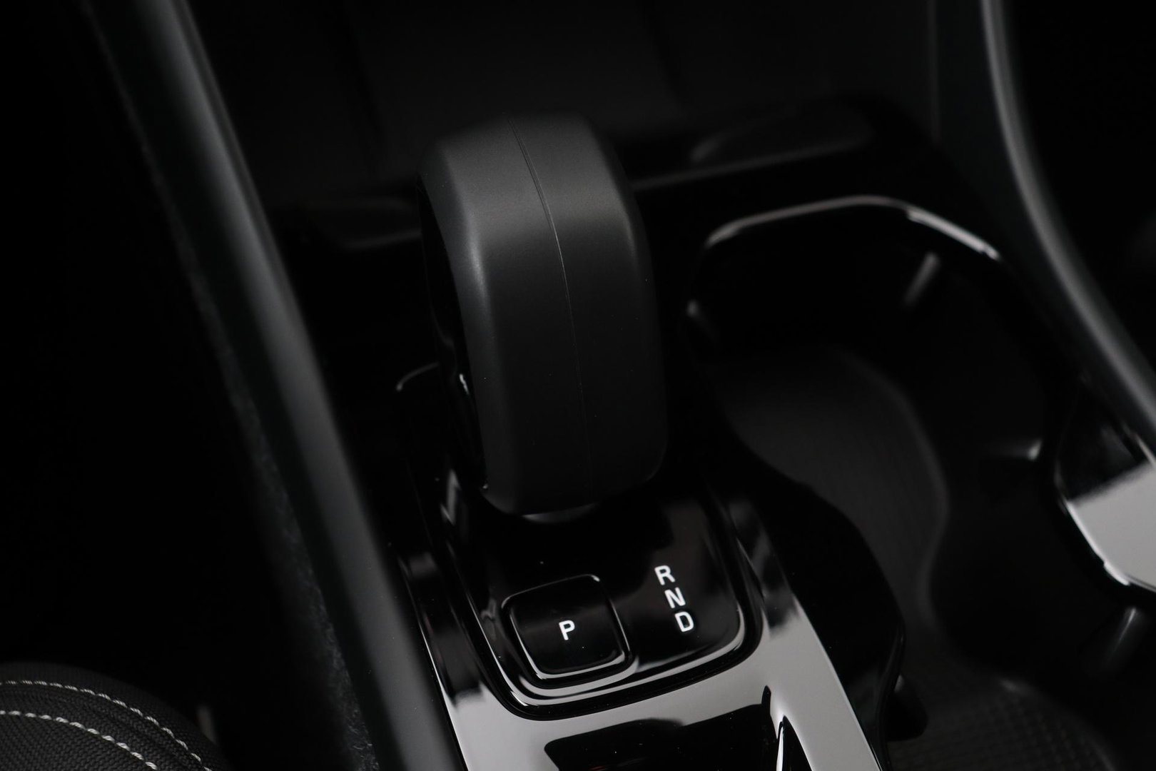 Volvo XC40 B3 Plus Black Edition | Harman/Kardon | BLIS | 360° Camera | Pilot Assist | Stoel+Stuurverwarming | Memory | ACC | 20 Inch
