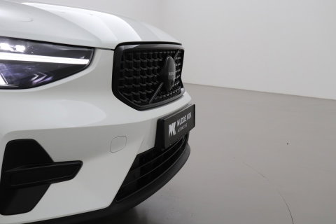 Volvo XC40 B3 Plus Black Edition | Harman/Kardon | BLIS | 360° Camera | Pilot Assist | Stoel+Stuurverwarming | Memory | ACC | 20 Inch