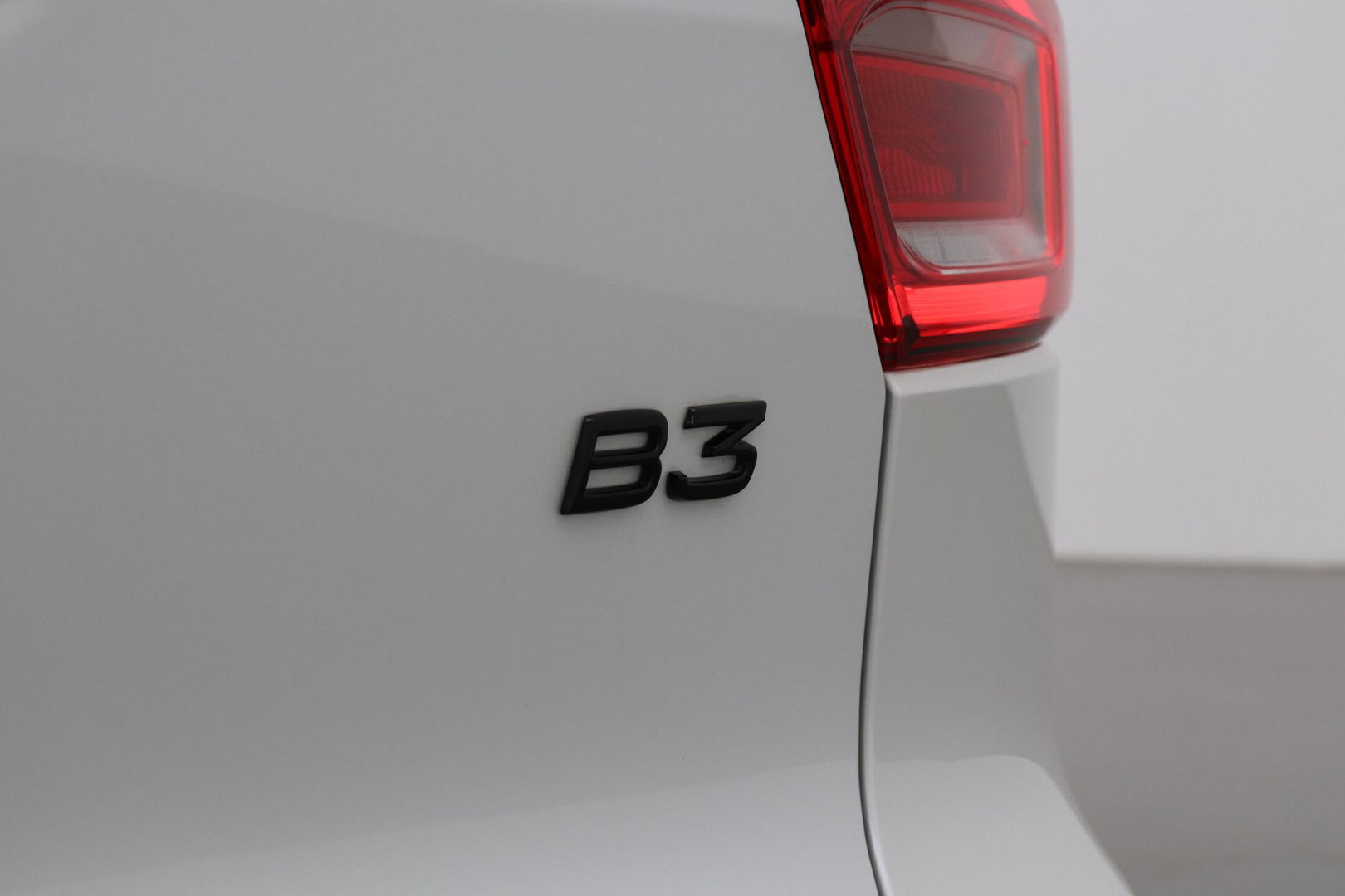 Volvo XC40 B3 Plus Black Edition | Harman/Kardon | BLIS | 360° Camera | Pilot Assist | Stoel+Stuurverwarming | Memory | ACC | 20 Inch