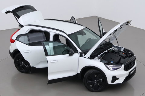 Volvo XC40 B3 Plus Black Edition | Harman/Kardon | BLIS | 360° Camera | Pilot Assist | Stoel+Stuurverwarming | Memory | ACC | 20 Inch