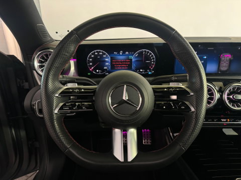 Mercedes-Benz CLA-Klasse 250 e AMG Pano|Memory|Sfeer|Camera|Keyless|Dodehoek