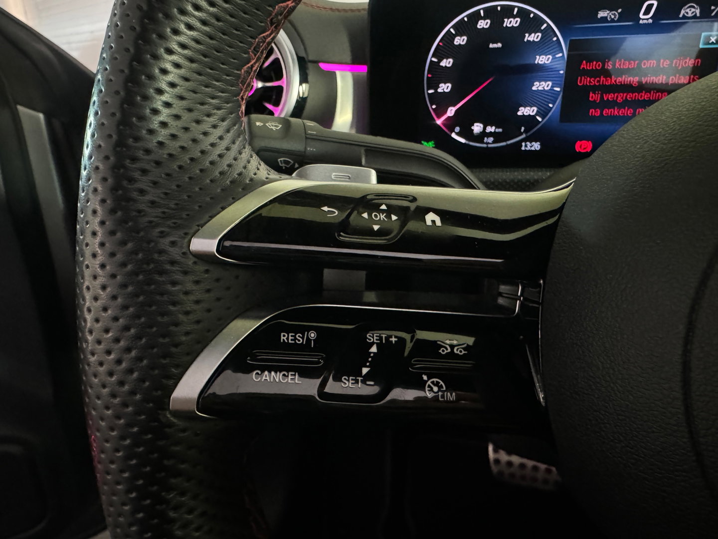 Mercedes-Benz CLA-Klasse 250 e AMG Pano|Memory|Sfeer|Camera|Keyless|Dodehoek