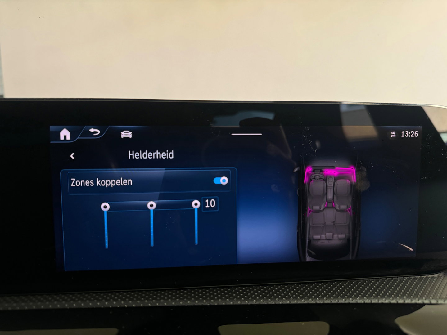 Mercedes-Benz CLA-Klasse 250 e AMG Pano|Memory|Sfeer|Camera|Keyless|Dodehoek