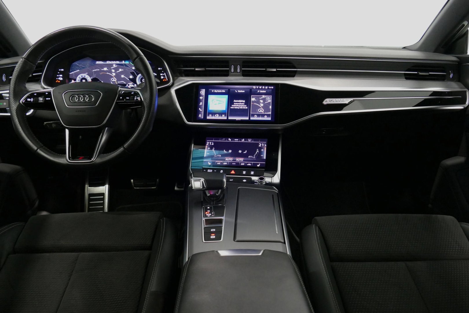 Audi A7 Sportback 50 TFSI e quattro Pro Line S / S Line / Rondomzichtcamera / Stoelverwarming / Apple Carplay - Android Auto / LED koplampen / 4-zone climatronic / Achteruitrijcamera / Grootlichtassistent / 20'' LMV / Adaptive Cruise Control / Sportonderstel