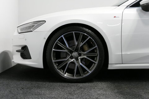 Audi A7 Sportback 50 TFSI e quattro Pro Line S / S Line / Rondomzichtcamera / Stoelverwarming / Apple Carplay - Android Auto / LED koplampen / 4-zone climatronic / Achteruitrijcamera / Grootlichtassistent / 20'' LMV / Adaptive Cruise Control / Sportonderstel