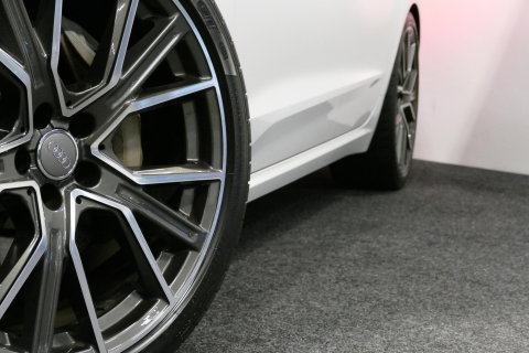 Audi A7 Sportback 50 TFSI e quattro Pro Line S / S Line / Rondomzichtcamera / Stoelverwarming / Apple Carplay - Android Auto / LED koplampen / 4-zone climatronic / Achteruitrijcamera / Grootlichtassistent / 20'' LMV / Adaptive Cruise Control / Sportonderstel