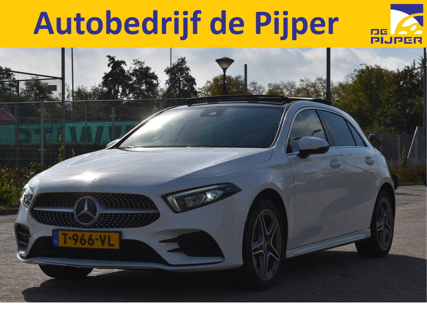 Mercedes-Benz A-Klasse 250 e Business Line AMG 218 pk | Open dak | Camera | Carplay | DAB | Widescreen | Sfeerverlichting | Full LED
