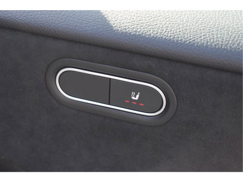 Mercedes-Benz A-Klasse 250 e Business Line AMG 218 pk | Open dak | Camera | Carplay | DAB | Widescreen | Sfeerverlichting | Full LED