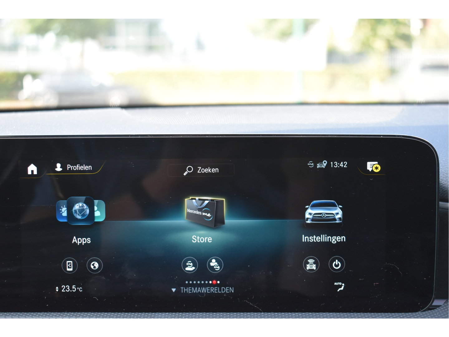 Mercedes-Benz A-Klasse 250 e Business Line AMG 218 pk | Open dak | Camera | Carplay | DAB | Widescreen | Sfeerverlichting | Full LED