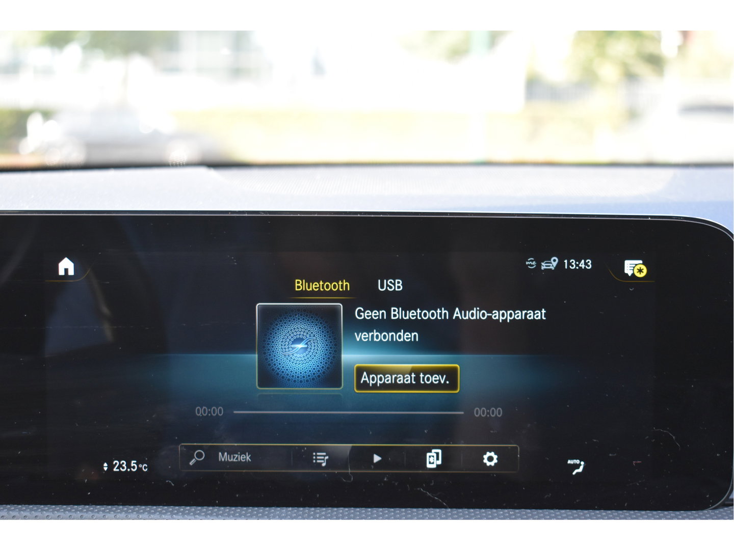Mercedes-Benz A-Klasse 250 e Business Line AMG 218 pk | Open dak | Camera | Carplay | DAB | Widescreen | Sfeerverlichting | Full LED