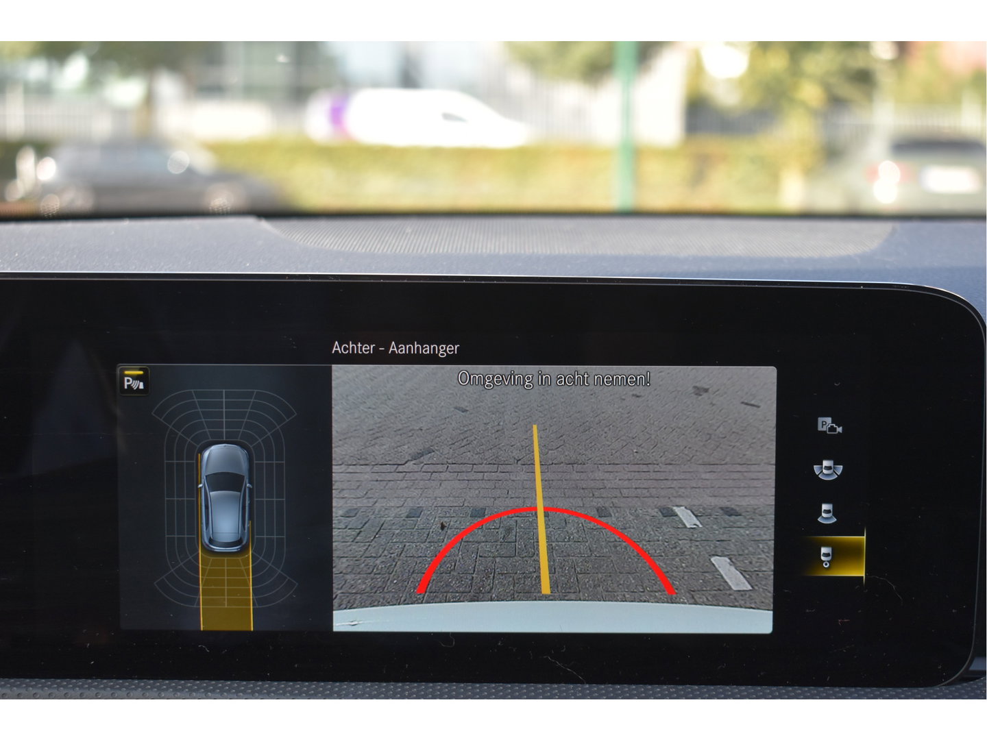 Mercedes-Benz A-Klasse 250 e Business Line AMG 218 pk | Open dak | Camera | Carplay | DAB | Widescreen | Sfeerverlichting | Full LED