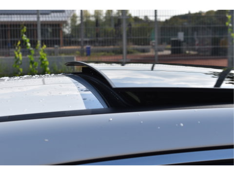 Mercedes-Benz A-Klasse 250 e Business Line AMG 218 pk | Open dak | Camera | Carplay | DAB | Widescreen | Sfeerverlichting | Full LED