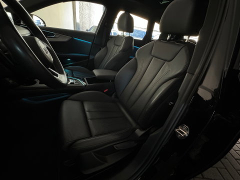 Audi A4 Avant 35 TFSI S Line Pano|Sfeer|Keyless|Camera|Carplay