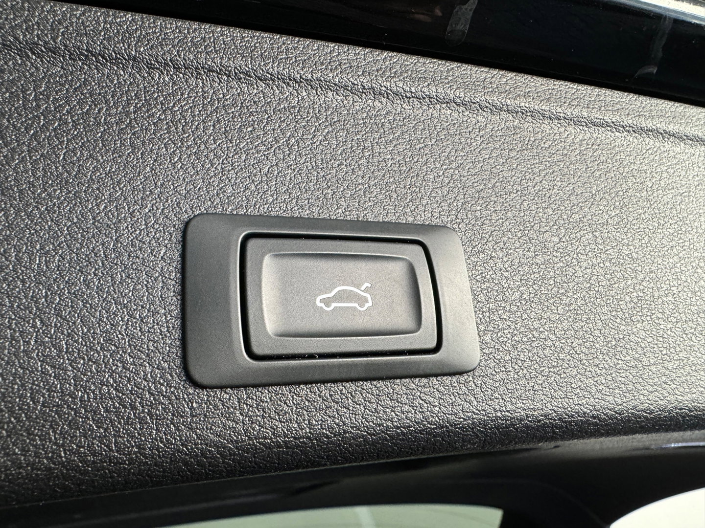 Audi A4 Avant 35 TFSI S Line Pano|Sfeer|Keyless|Camera|Carplay