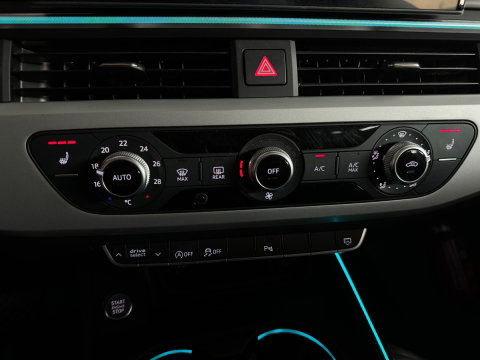 Audi A4 Avant 35 TFSI S Line Pano|Sfeer|Keyless|Camera|Carplay
