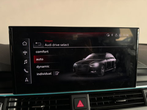 Audi A4 Avant 35 TFSI S Line Pano|Sfeer|Keyless|Camera|Carplay
