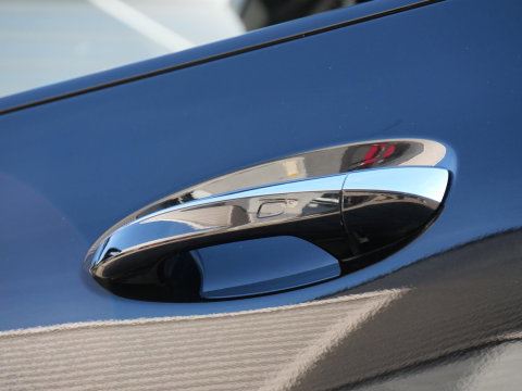 Mercedes-Benz EQA 67kWh AMG/ ELEKT. STOELEN/ 360° CAMERA/ TREKHAAK/ ADAPTIVE CRUISE/ SOH 96%