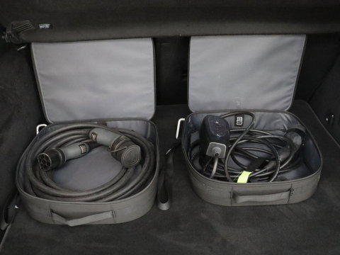 Mercedes-Benz EQA 250+ AMG Line 71 kWh SOH 98,5% | Trekhaak | LED | Stoelverwarming | Apple Carplay | Pano.Dak | Camera |