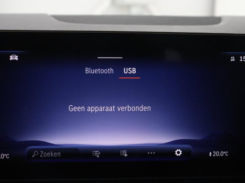 Mercedes-Benz EQA 250+ AMG Line 71 kWh SOH 98,5% | Trekhaak | LED | Stoelverwarming | Apple Carplay | Pano.Dak | Camera |