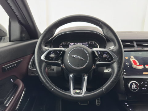 Jaguar E-Pace 1.5 P300e AWD R-Dynamic HSE (Plug-in) {SoH-99%} (INCL.BTW) *LEATHER | FULL-LED | MEMORY-PACK | MERIDIAN-SOUND | BLIND-SPOT | CAMERA | NAVI-FULLMAP | HEATED-SPORTSEATS | DAB+ | KEYLESS | ECC | PDC | CRUISE | 20''ALU*