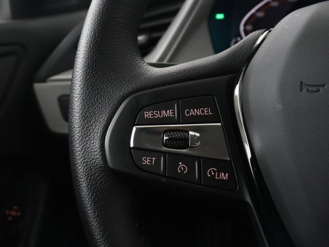 BMW 1-serie 118i | Apple Carplay | LED | Navigatie | Automaat |
