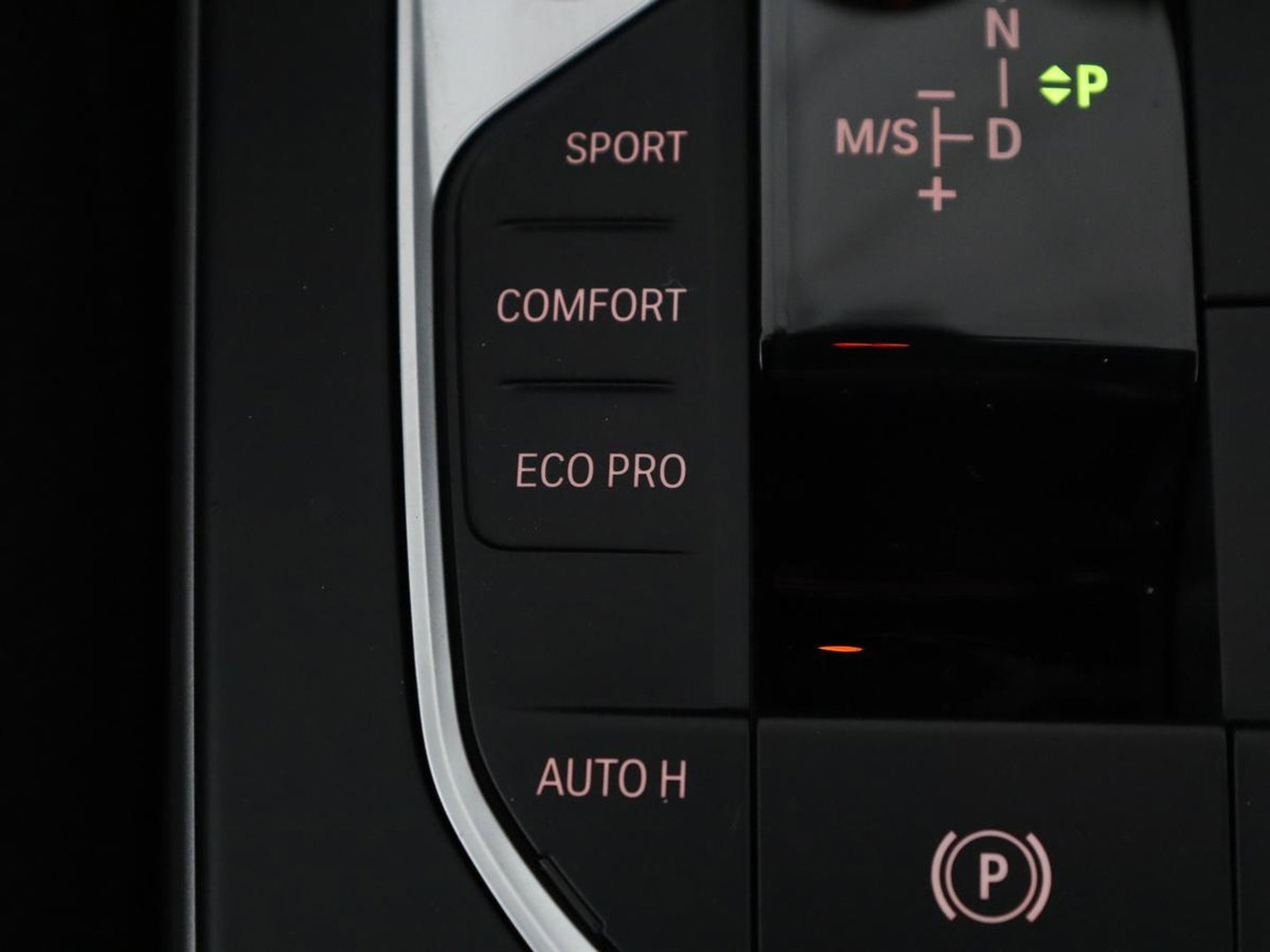 BMW 1-serie 118i | Apple Carplay | LED | Navigatie | Automaat |