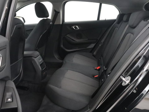 BMW 1-serie 118i | Apple Carplay | LED | Navigatie | Automaat |