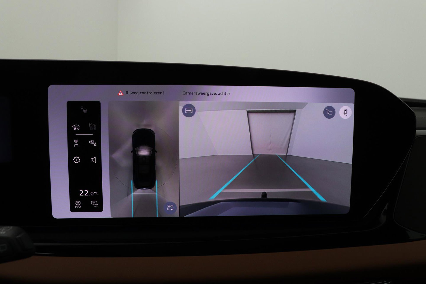 Audi A6 S edition Competition Quattro | Passenger Display | B&O | Panoramadak | 360° Camera | Massage+Ventilatie | Trekhaak | 21 Inch