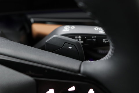 Audi A6 S edition Competition Quattro | Passenger Display | B&O | Panoramadak | 360° Camera | Massage+Ventilatie | Trekhaak | 21 Inch