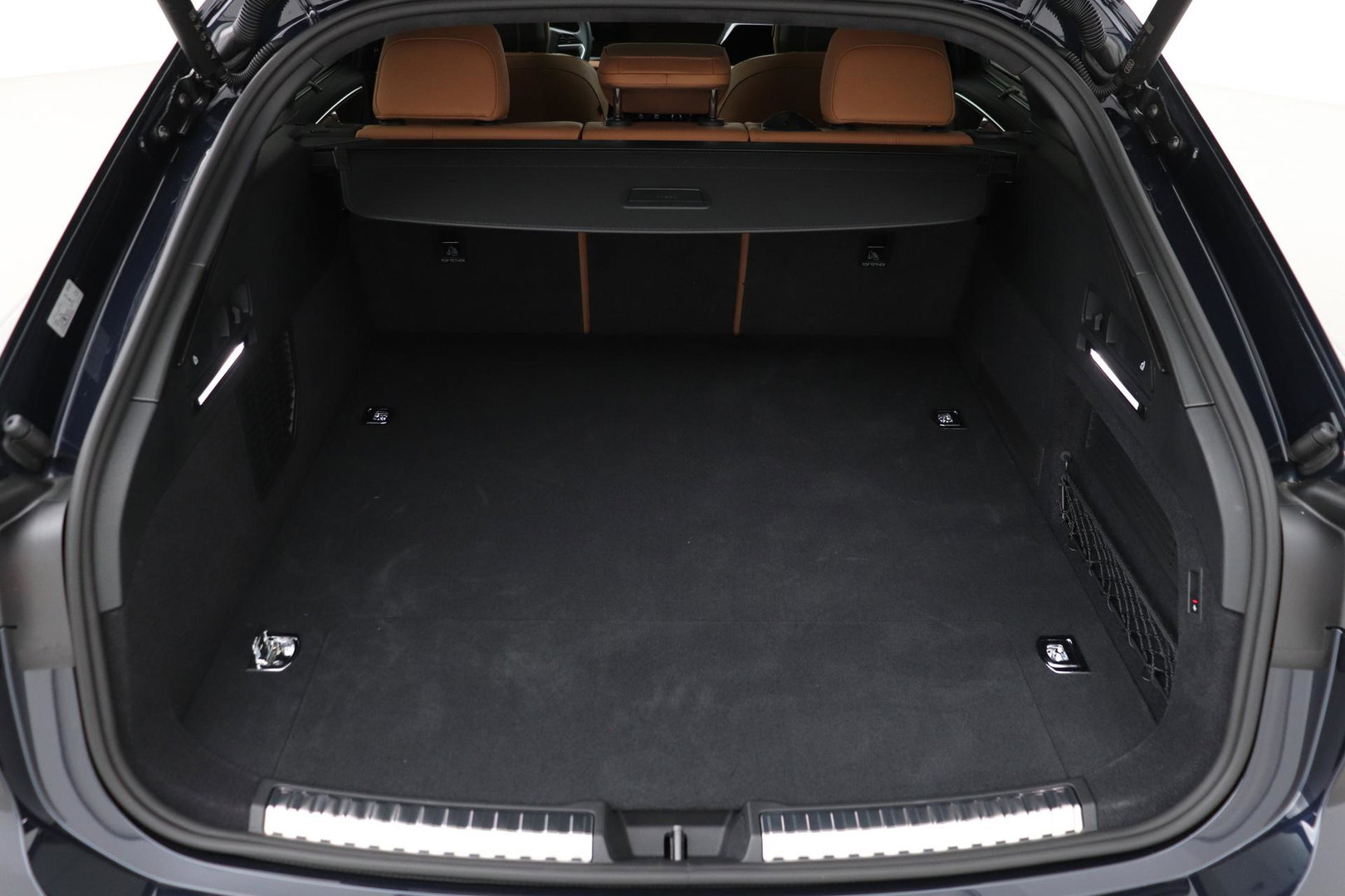 Audi A6 S edition Competition Quattro | Passenger Display | B&O | Panoramadak | 360° Camera | Massage+Ventilatie | Trekhaak | 21 Inch