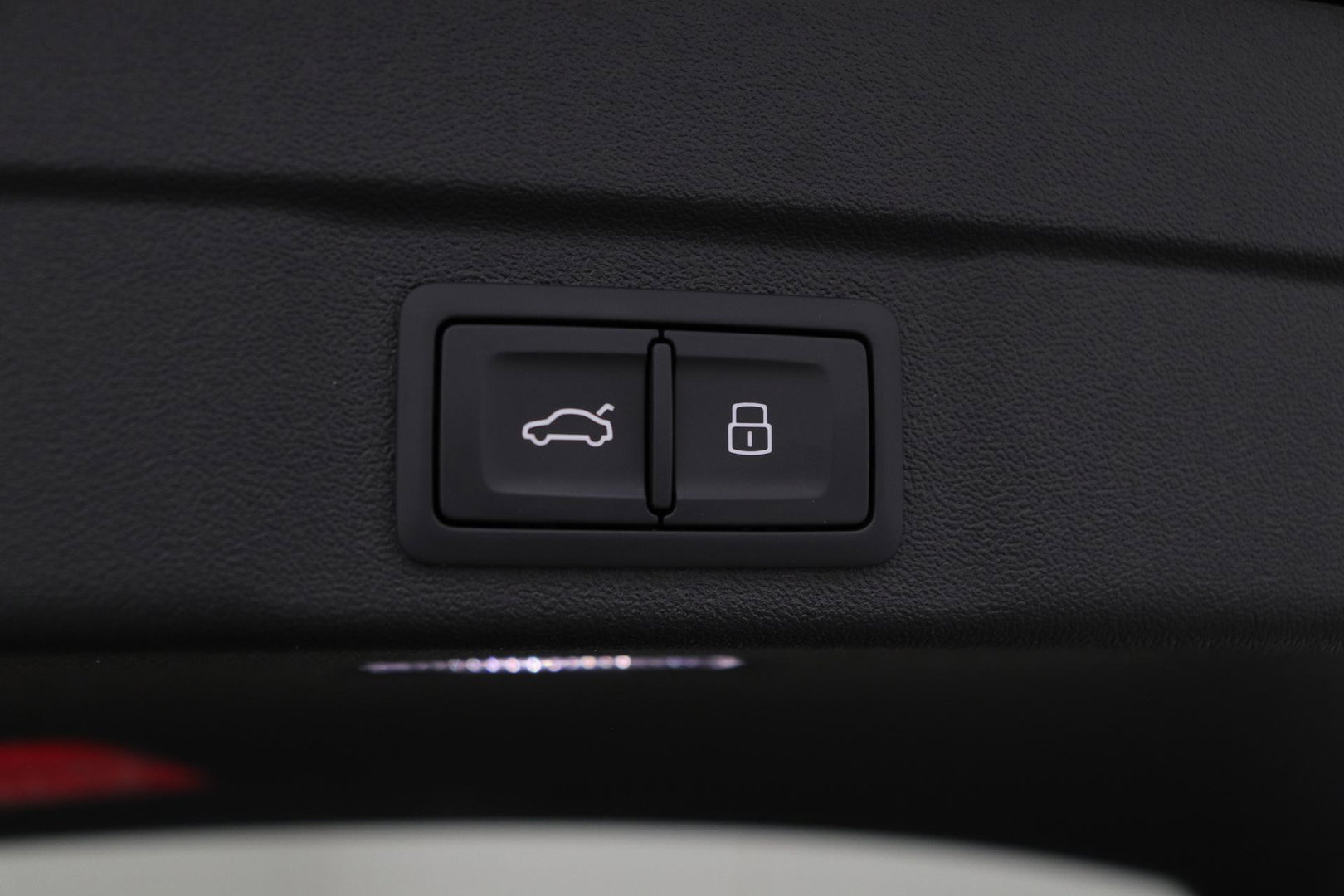 Audi A6 S edition Competition Quattro | Passenger Display | B&O | Panoramadak | 360° Camera | Massage+Ventilatie | Trekhaak | 21 Inch
