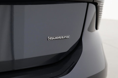 Audi A6 S edition Competition Quattro | Passenger Display | B&O | Panoramadak | 360° Camera | Massage+Ventilatie | Trekhaak | 21 Inch