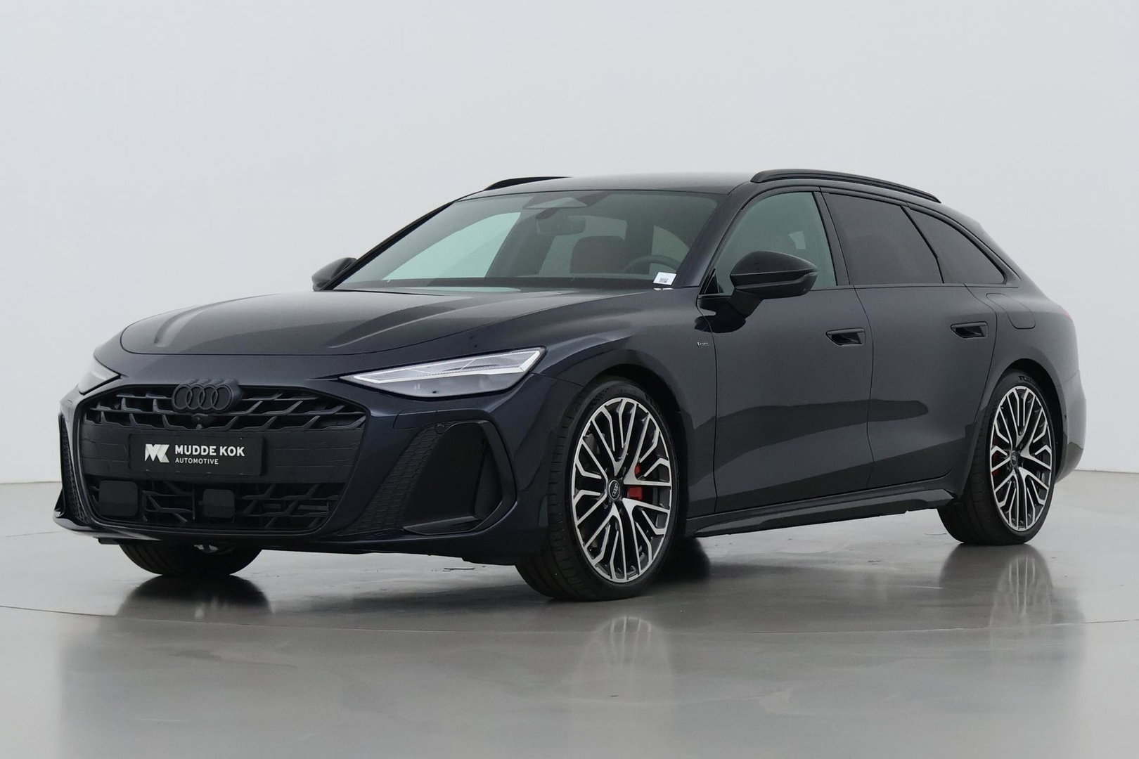 Audi A6 S edition Competition Quattro | Passenger Display | B&O | Panoramadak | 360° Camera | Massage+Ventilatie | Trekhaak | 21 Inch
