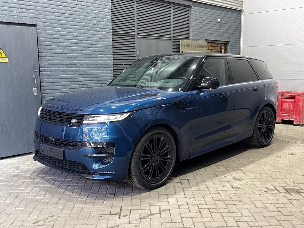 Land Rover Range Rover Sport P460e Dynamic HSE | SV Petrolix Blue | 23 Inch | Meridian Surround | ClearSight | Koelbox | Panoramadak | Trekhaak