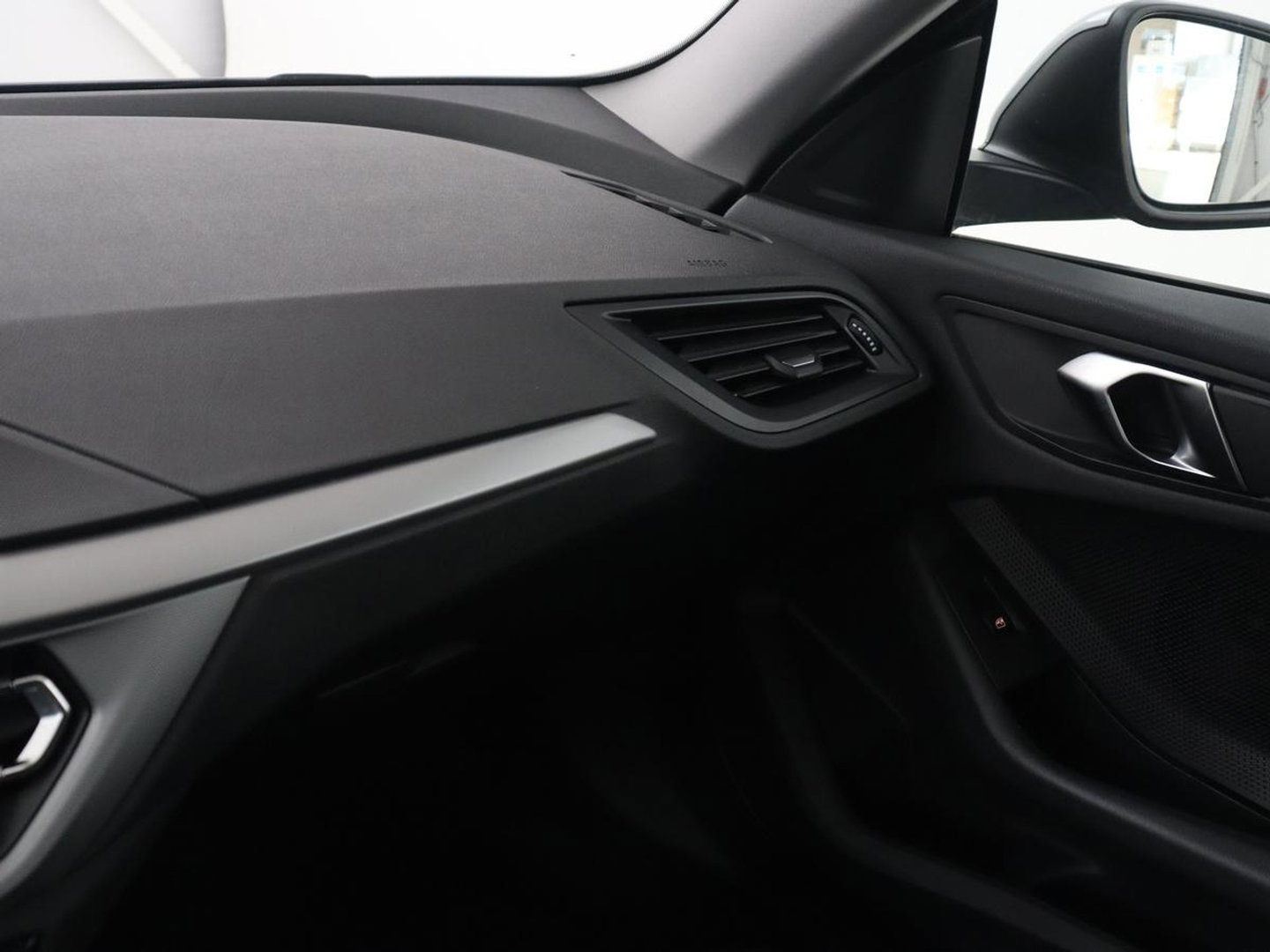 BMW 2 Serie Gran Coupé 218i | Apple Carplay | LED | Navigatie | Parkeerhulp |