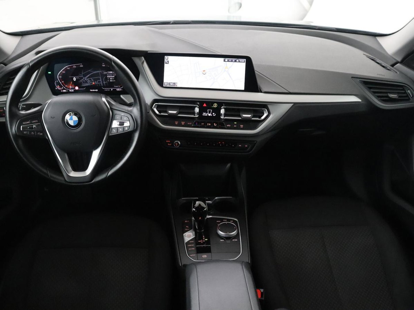 BMW 2 Serie Gran Coupé 218i | Apple Carplay | LED | Navigatie | Parkeerhulp |