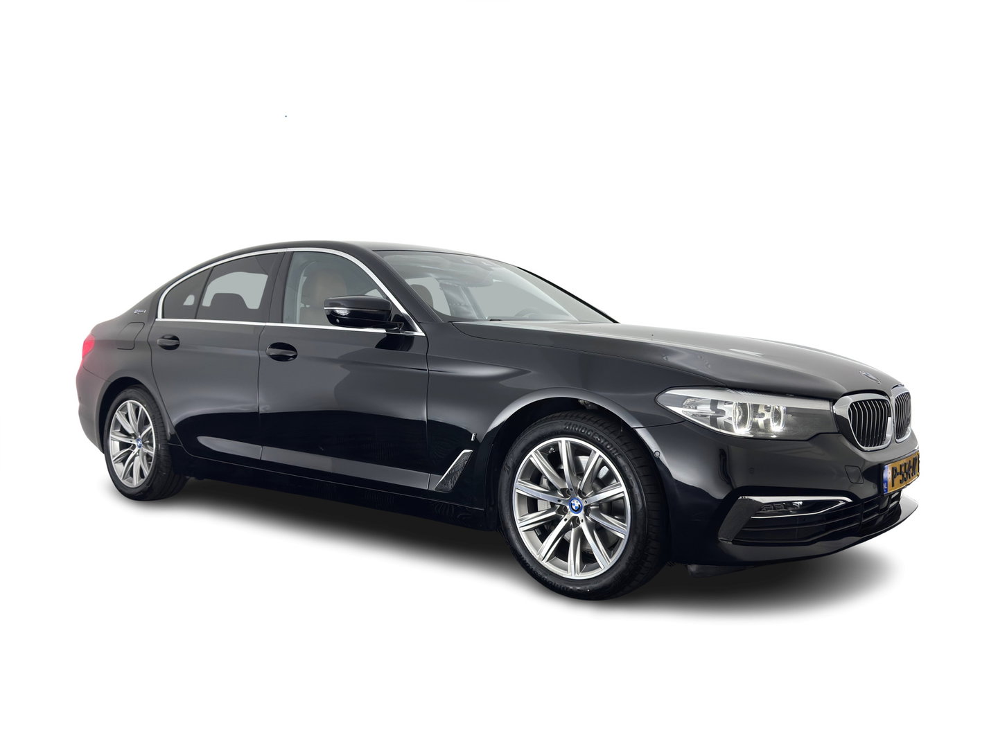 BMW 5 Serie 530e iPerformance High Executive (Plug-in) {SoH-98%} Aut. *HEAD-UP | LEATHER | XENON | ADAPTIVE-CRUISE | TOP-VIEW | HEATED-COMFORTSEATS | PRIVACY-GLASS | AMBIENT-LIGHT | ECC | PDC | 18''ALU*