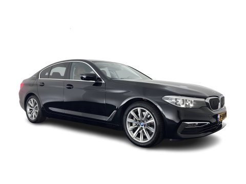 BMW 5 Serie 530e iPerformance High Executive (Plug-in) {SoH-98%} Aut. *HEAD-UP | LEATHER | XENON | ADAPTIVE-CRUISE | TOP-VIEW | HEATED-COMFORTSEATS | PRIVACY-GLASS | AMBIENT-LIGHT | ECC | PDC | 18''ALU*
