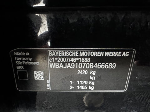 BMW 5 Serie 530e iPerformance High Executive (Plug-in) {SoH-98%} Aut. *HEAD-UP | LEATHER | XENON | ADAPTIVE-CRUISE | TOP-VIEW | HEATED-COMFORTSEATS | PRIVACY-GLASS | AMBIENT-LIGHT | ECC | PDC | 18''ALU*