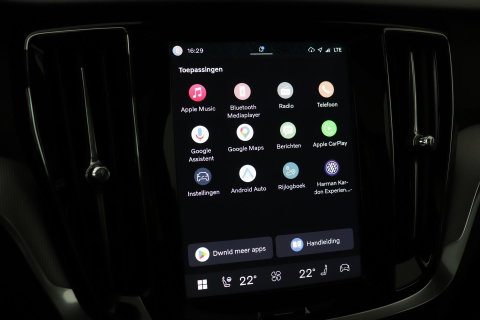 Volvo V60 T6 Plus Bright | Pilot Assist | Panoramadak | Harman/Kardon | BLIS | Keyless
