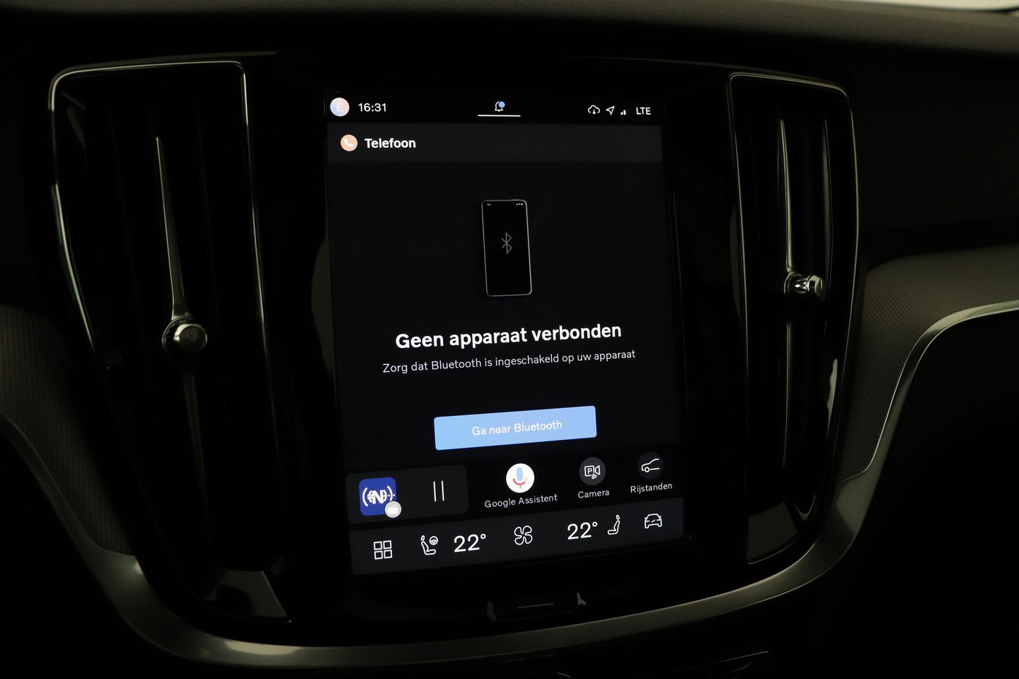Volvo V60 T6 Plus Bright | Pilot Assist | Panoramadak | Harman/Kardon | BLIS | Keyless