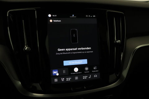 Volvo V60 T6 Plus Bright | Pilot Assist | Panoramadak | Harman/Kardon | BLIS | Keyless