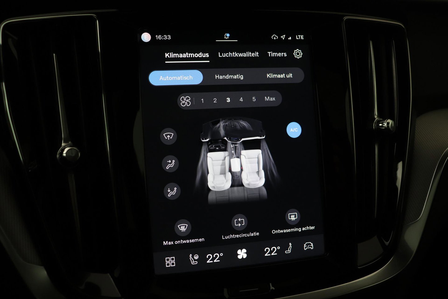 Volvo V60 T6 Plus Bright | Pilot Assist | Panoramadak | Harman/Kardon | BLIS | Keyless