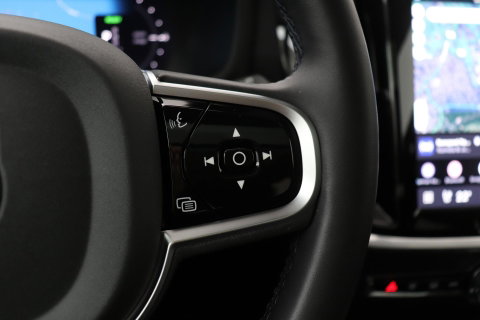 Volvo V60 T6 Plus Bright | Pilot Assist | Panoramadak | Harman/Kardon | BLIS | Keyless