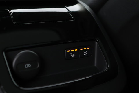 Volvo V60 T6 Plus Bright | Pilot Assist | Panoramadak | Harman/Kardon | BLIS | Keyless